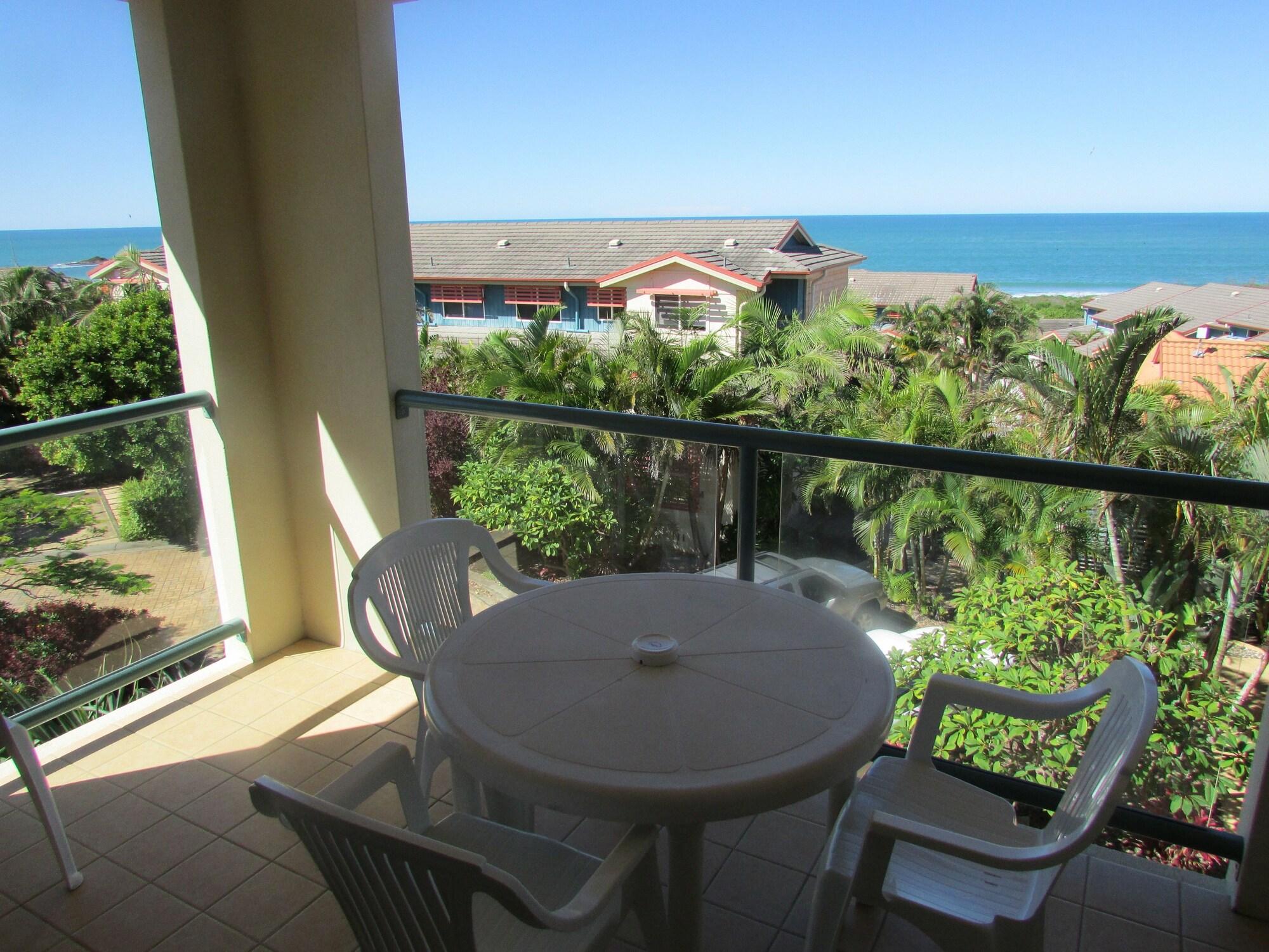 Aqualuna Beach Resort Sapphire Beach Exteriör bild